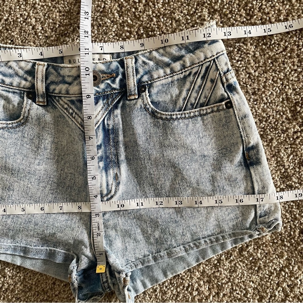 Bullhead Denim Mom Jean Shorts Juniors Size 3 Stone Acid Wash Vintage Style 90s - Picture 8 of 10